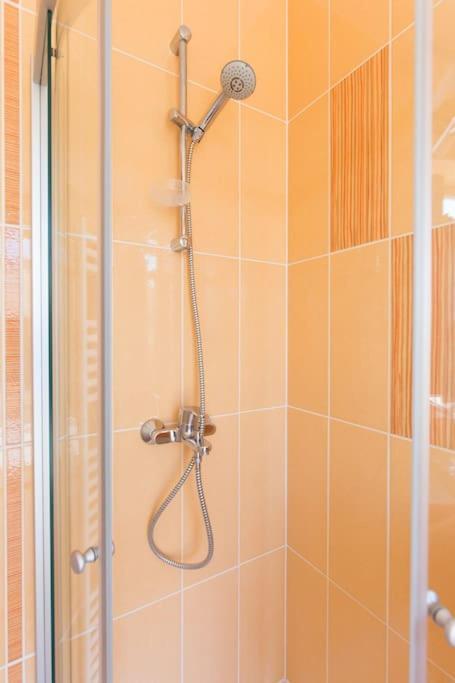 Villa Ajda - Orange Room Omišalj Exterior foto